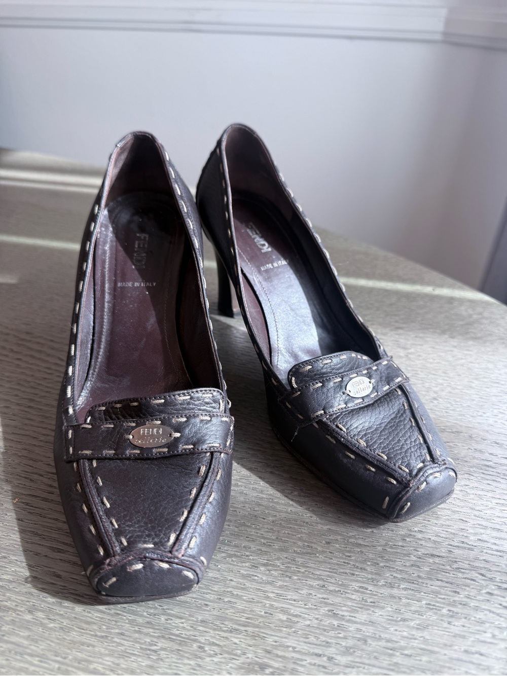 Fendi Selleria Vintage Brown Leather Heels – Size 38.5 - Picture 10 of 10